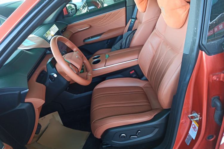 Used  S07 2024 215Max Qiankun Intelligent Driving ADS SE Range-Extended Version
