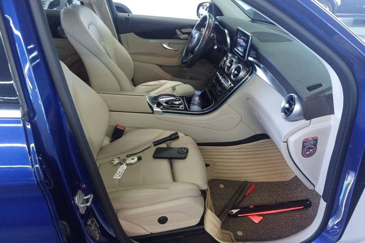 Used Mercedes-Benz GLC 2016 GLC 260 4MATIC Luxury Model
