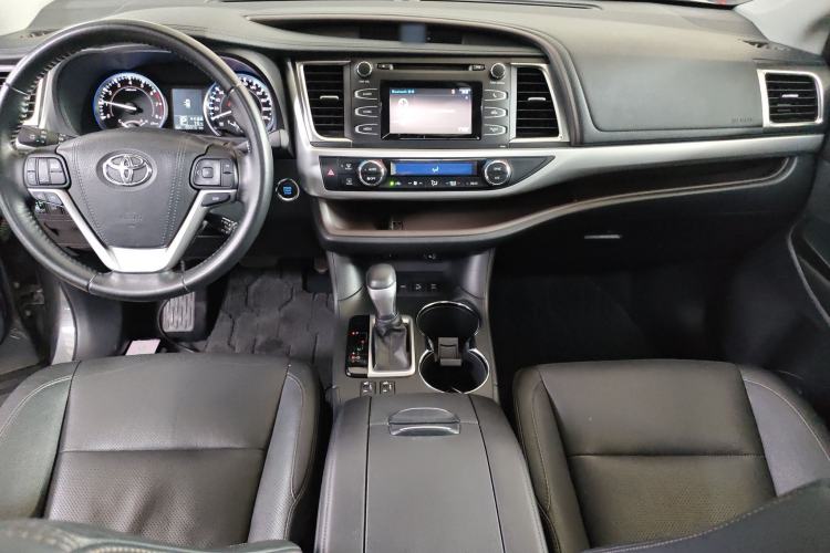 Used Toyota Highlander 2015 2.0T Four-Wheel Drive Luxury Edition 7-Seater
