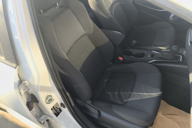 Used Toyota Levin 2021 Dual-Motor 1.8H E-CVT Leading Edition
