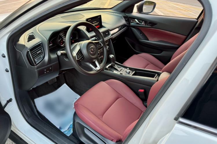 Used Mazda CX-4 2021 2.0L Automatic Two-Wheel Drive Blue Sky Exploration Edition