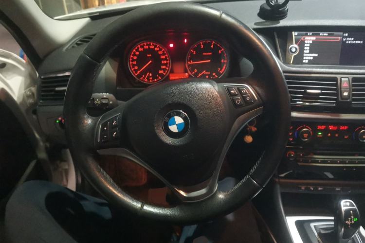 Used BMW X1 2014 sDrive18i Leading Model