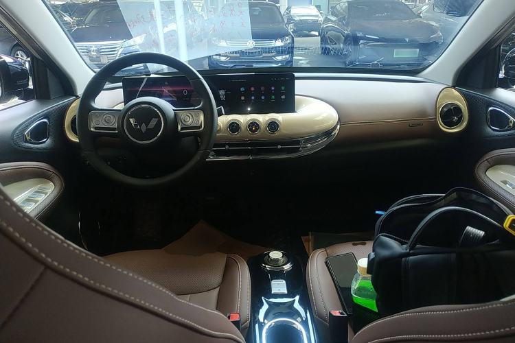 Used Wuling Bingo 2023 333 km Lingxi Connected+ Version
