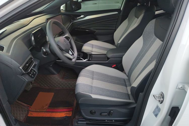 Used Volkswagen ID.4 CROZZ 2025 Pure Edition
