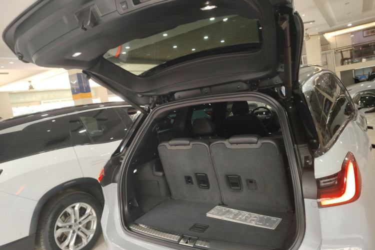 Used Nio ES8 2020 415 km Range 6-Seater Version
