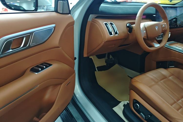 Used  S09 2025 Four-Wheel Drive Ultra+ Custom Edition