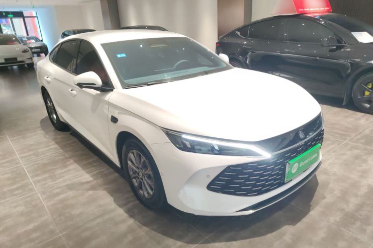 Used BYD Qin L 2025 DM-i Smart Drive 80KM Leading Model