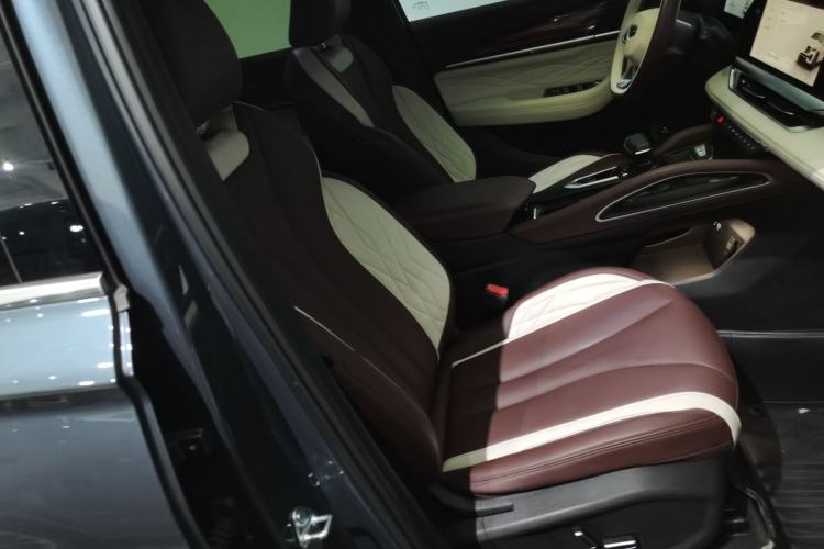 Used Geely Auto Monjaro L 2021 2.0TD DCT EVO Two-Wheel Drive Smart Luxury Version
