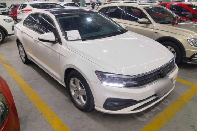 Used Volkswagen Lamando 2019 230TSI DSG Fashion Edition China VI

