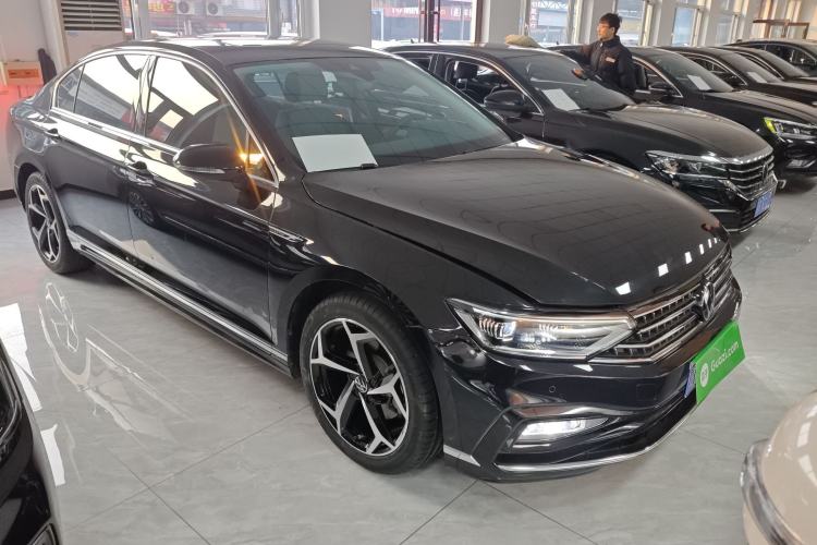 Used Volkswagen Magotan 2023 2 Million Units Commemorative Edition 330TSI DSG Luxury Version