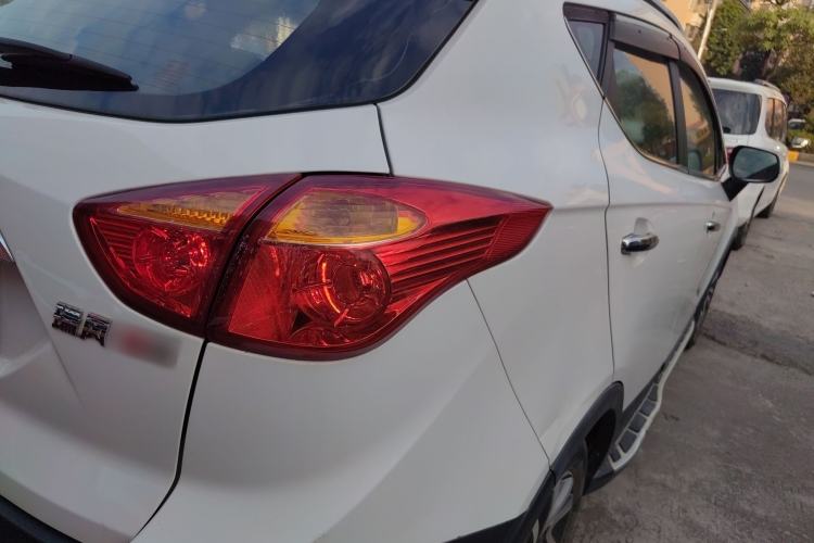 Used  Refine S3 2016 1.5L Manual Luxury Smart Version
