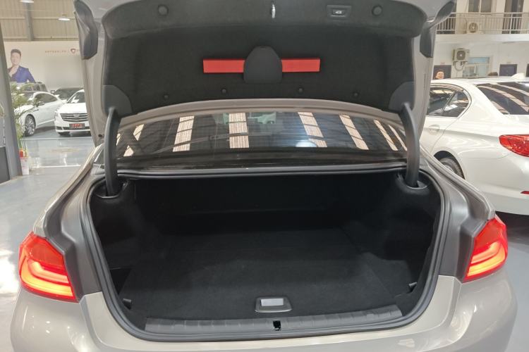 Used BMW 5 Series New Energy 2019 Updated Version 530Le Luxury Package
