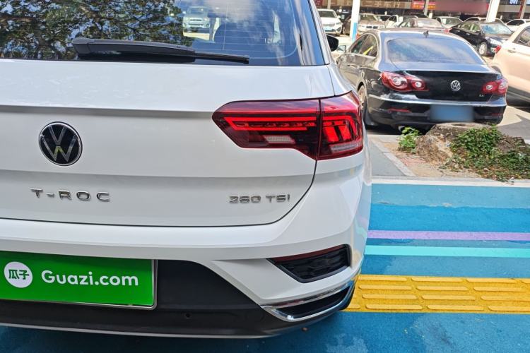 Used Volkswagen T-ROC 2021 280TSI DSG Two-Wheel Drive Comfort Connect Edition
