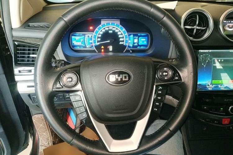 Used BYD S7 2016 2.0T Automatic Prestige Plus
