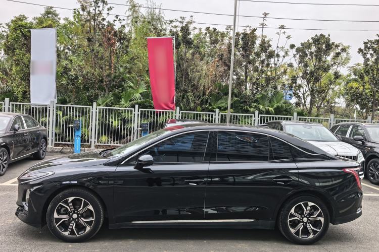 Used Hongqi E-QM5 2023 Revised Version Basic Travel Edition