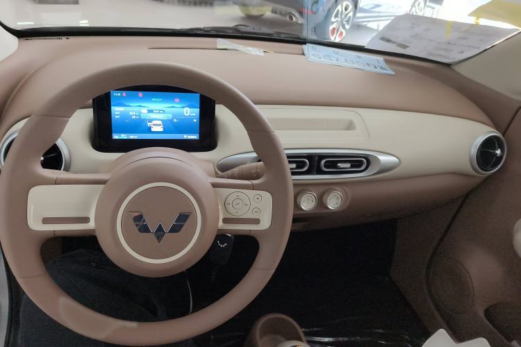 Used Wuling Hongguang MINIEV 2025 Four-Door Version Advanced Edition
