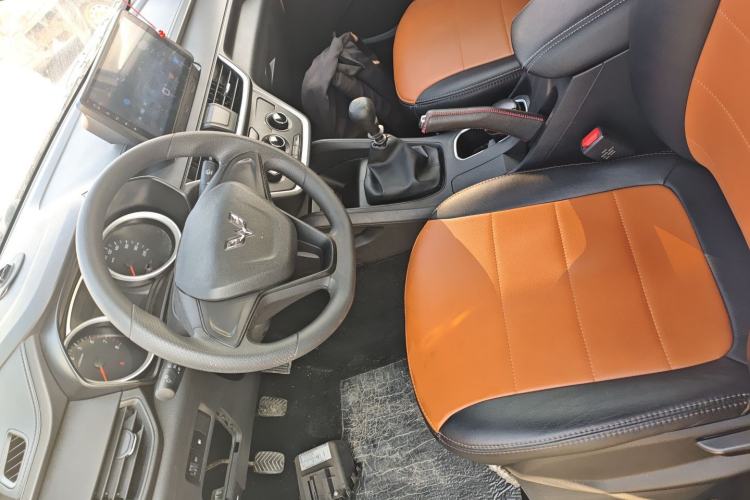 Used Wuling Hongguang S3 2019 1.5L Manual Standard Version China VI Standard