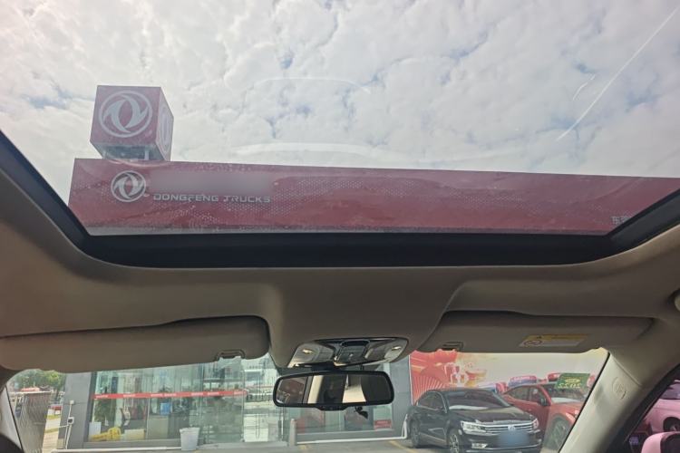 Used GAC Trumpchi GS7 2017 320T Two-Wheel-Drive Luxury Smart Connectivity Model