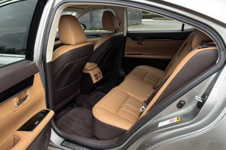 Used Lexus ES 2015 200 Elite Edition
