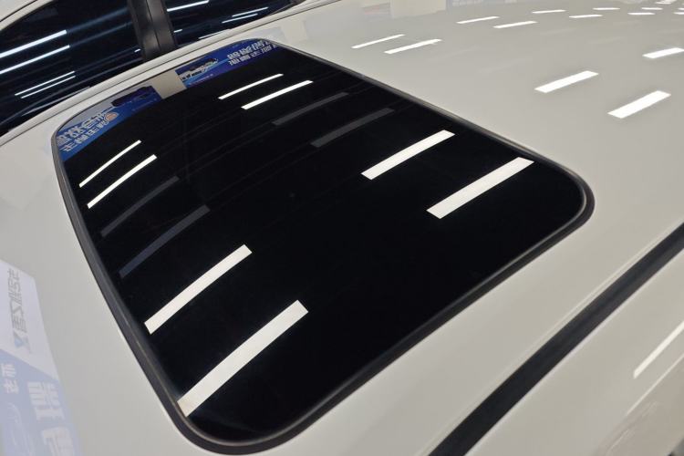 Used Toyota Levin 2016 Dual-Engine 1.8H GS E-CVT Elite Model with Sunroof
