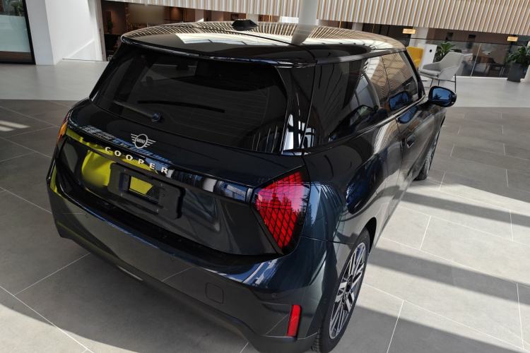 Used  Electric MINI COOPER 2025 456km COOPER E Classic Style