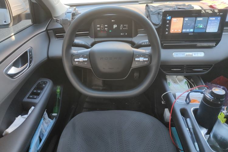 Used Roewe D6 2025 450 km Premium Edition