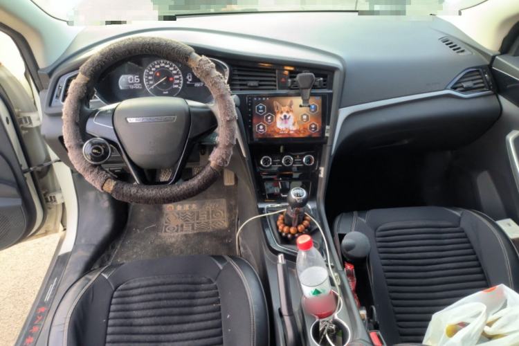 Used Venucia D60 2021 1.6L Entry Manual Comfort Edition
