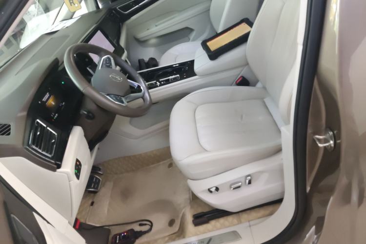 Used Volkswagen Viloran 2023 380TSI Luxury Edition
