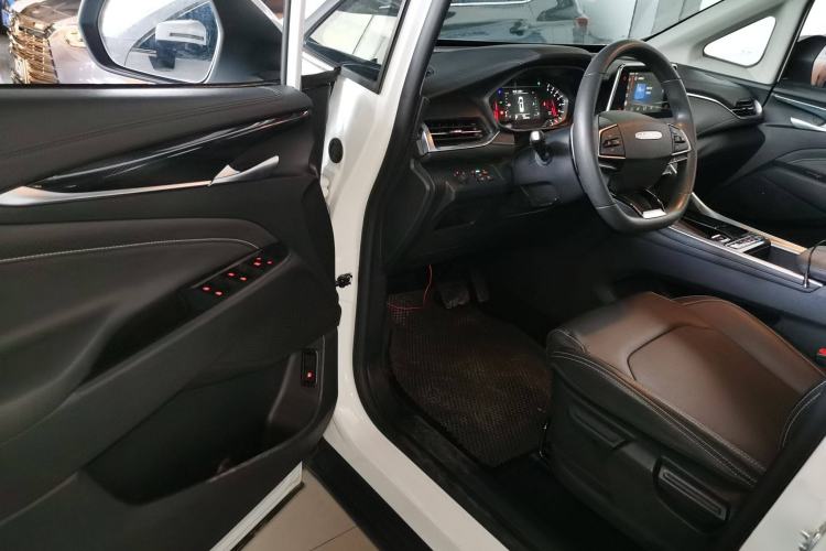 Used SAIC MAXUS G50 2023 PLUS 1.5T Automatic Custom Entry-Level Model
