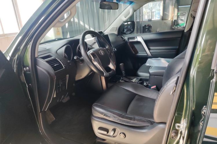 Used Toyota Prado 2014 4.0L Automatic TX-L NAVI
