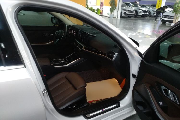 Used BMW 3 Series 2024 320Li M Sport Package
