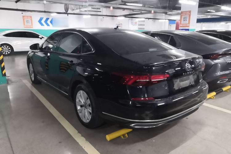 Used Volkswagen Passat 2020 Facelift 330TSI Elite Edition China VI Standard