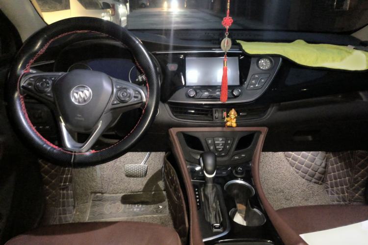 Used Buick Envision 2018 28T Four-Wheel Drive Luxury Model
