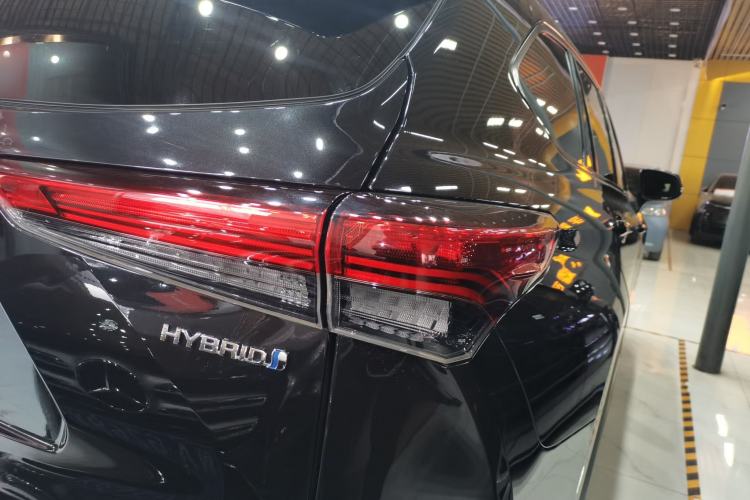 Used Toyota Crown Land Cruiser 2021 2.5L HEV Four-Wheel Drive Premium Edition