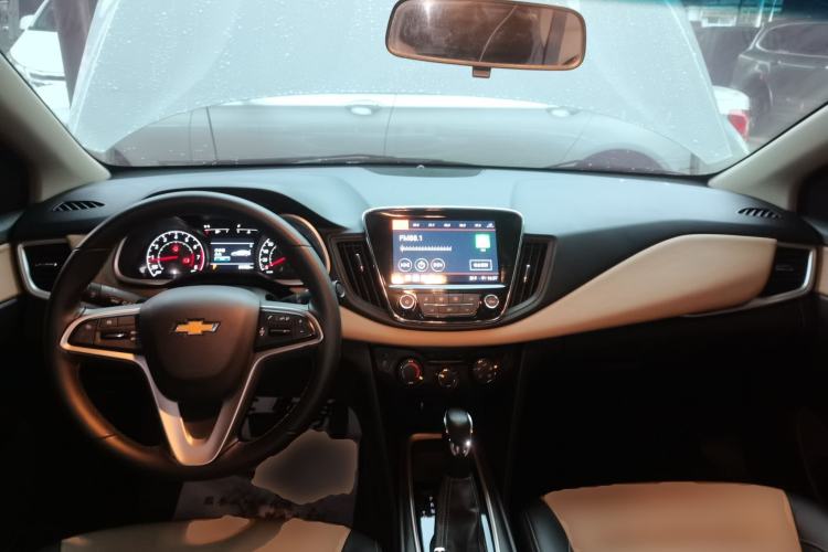 Used Chevrolet Monza 2020 320 Automatic Enjoyment Edition
