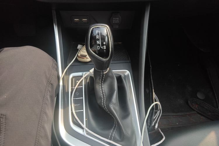 Used Geely Auto Vision X3 2019 Upgraded Model 1.5L CVT Prestige Version