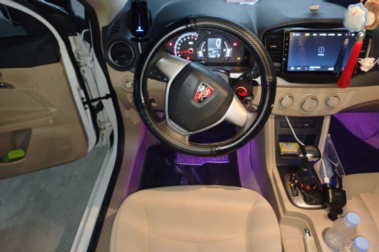 Used Roewe 350 2015 1.5L Automatic Luxury Sunroof Edition