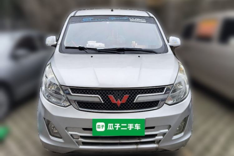 Used Wuling Rongguang V 2016 1.5L Standard Version