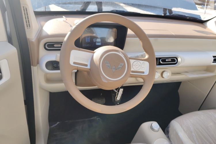 Used Wuling Hongguang MINIEV 2024 3rd Generation 215km Youth Edition