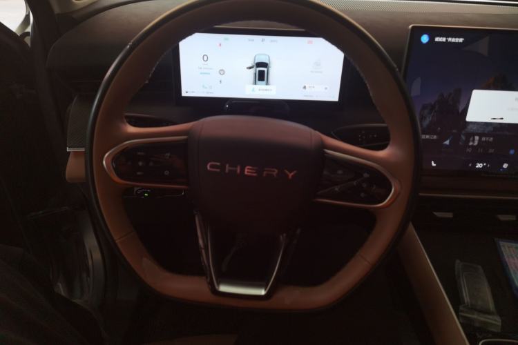 Used Chery Tiggo 8 L 2024 2.0T Two-Wheel Drive Prestige Version 5 Seats
