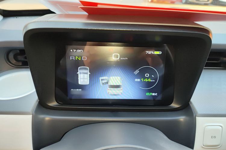 Used Wuling Hongguang MINIEV 2022 GAMEBOY 200km Gaming Edition with Lithium Iron Phosphate
