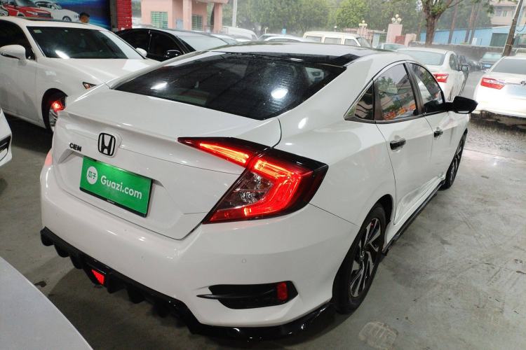 Used Honda Civic 2016 220TURBO CVT Luxury Edition
