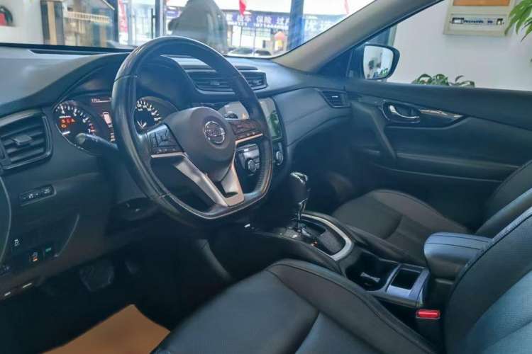 Used Nissan X-Trail 2021 2.0L CVT 2WD XL ITS Comfort Commemorative Edition
