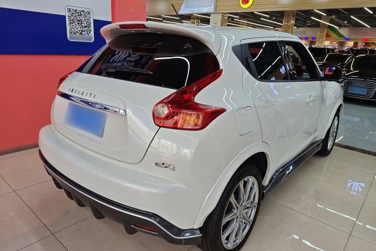 Used Infiniti ESQ 2014 1.6L Spontaneous Edition
