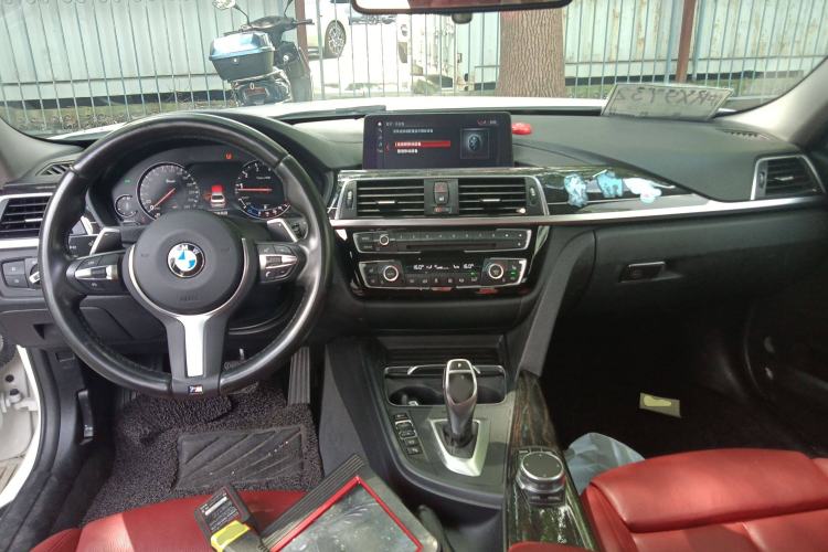 Used BMW 3 Series 2018 330Li M Sport Shadow Edition
