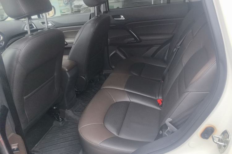 Used GAC Trumpchi GS4 2015 200T Manual Luxury Edition
