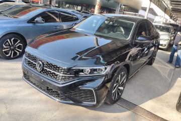 Used Volkswagen Passat 2022 330TSI Starry Luxury Edition