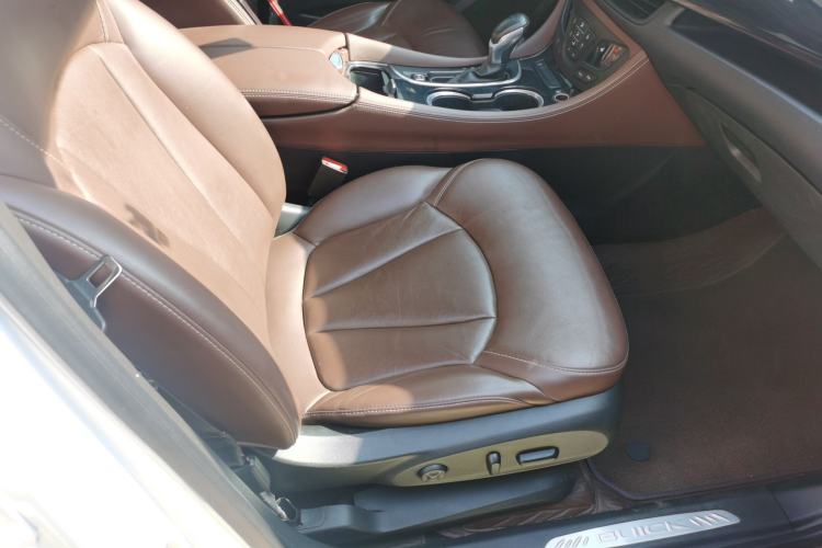 Used Buick Envision 2019 20T Two-Wheel Drive Luxury Version China V Standard
