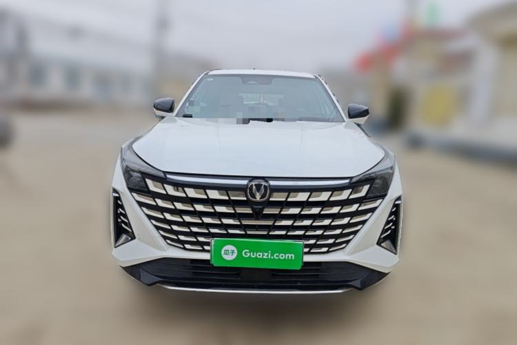 Used Changan UNI-Z New Energy 2024 Blue Whale Smart Electric iDD 125km Beyond Edition
