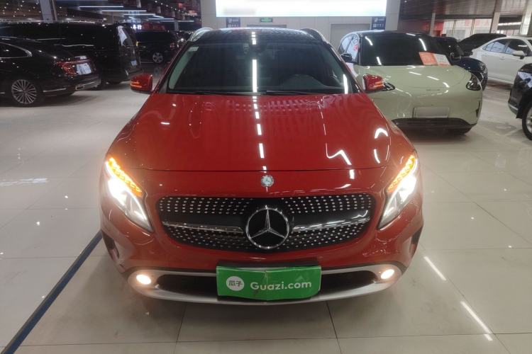 Used Mercedes-Benz GLA 2016 GLA 220 4MATIC Fashion Edition
